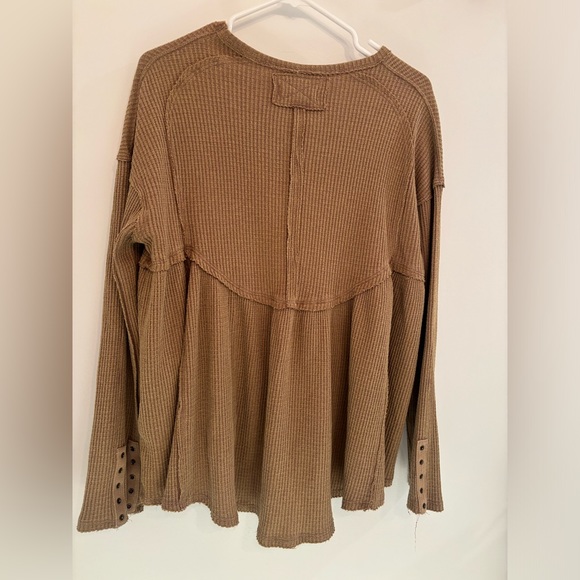 ‼️SOLD‼️ Free People Long Sleeve Top - Picture 2 of 8